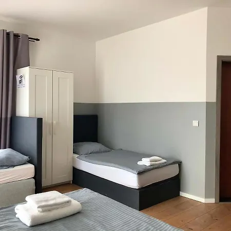 Lara Guest house *