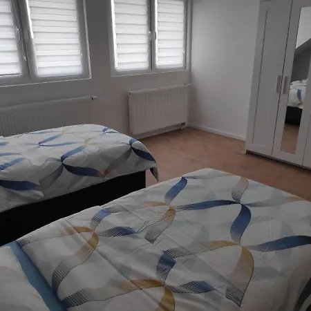 Lara Guest house