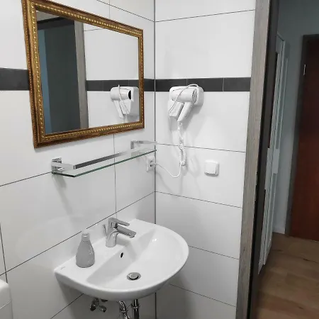Lara Guest house *