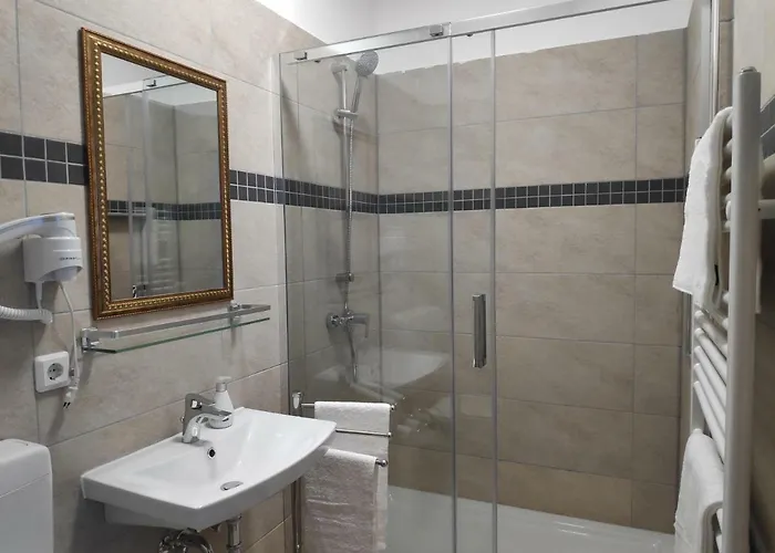 בית הארחה Lara מגדבורג